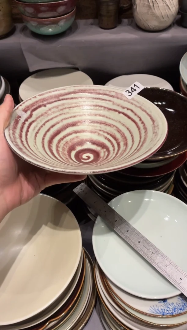 瓷片s****e241手刷豆沙斗笠面碗1个