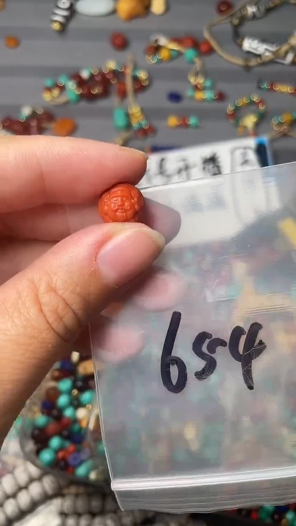 未镶嵌配饰南红玛瑙654