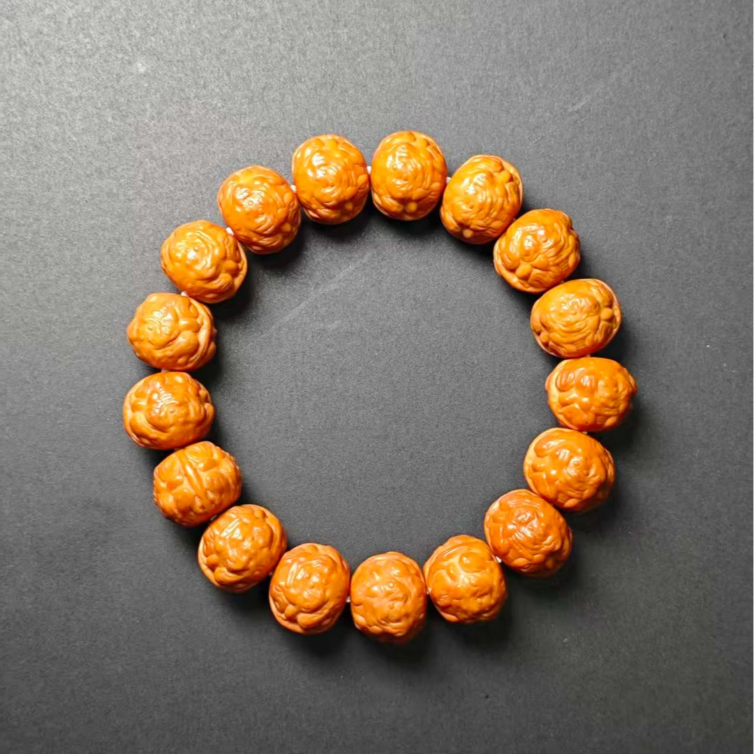 大林子元旦破价福利 B574 雕刻金蟾猴头手串 尺寸16左右