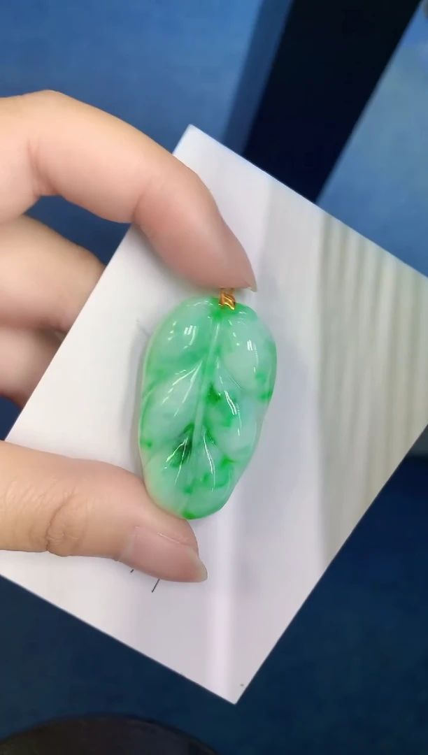 翡翠18K金镶嵌颈饰天然緬甸A貨翡翠