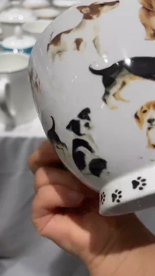 瓷狗多隆达骨质瓷