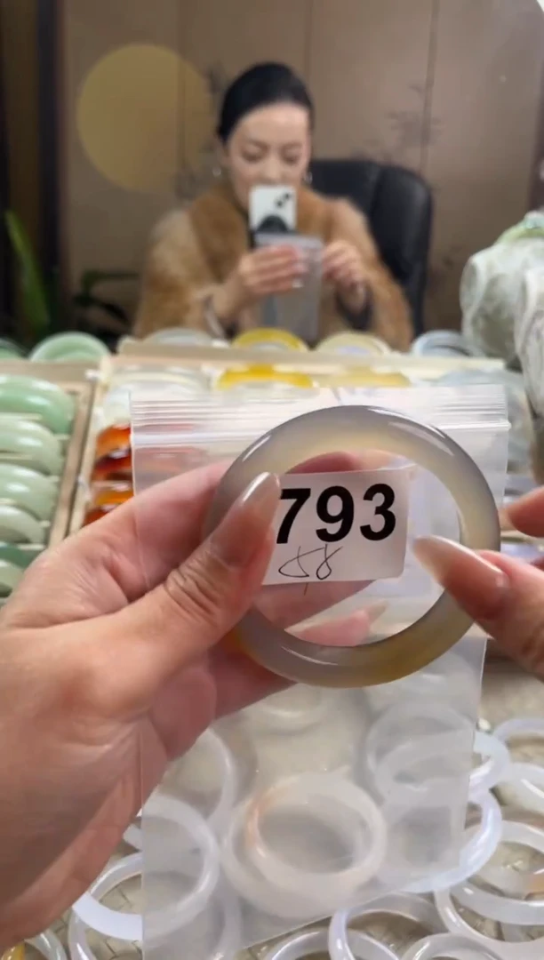 手镯玛瑙/玉髓未镶嵌793