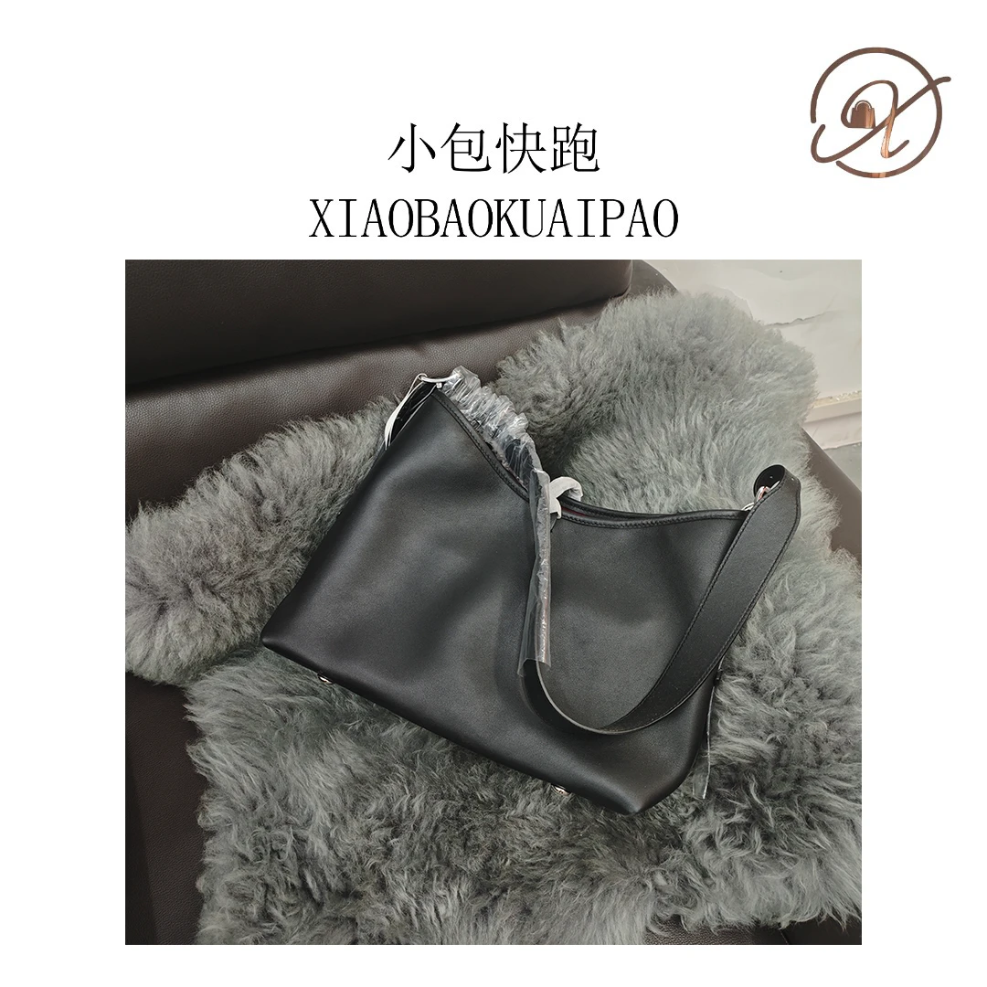 【小包快跑】凯瑞奥 单肩手提女包休闲时尚百搭