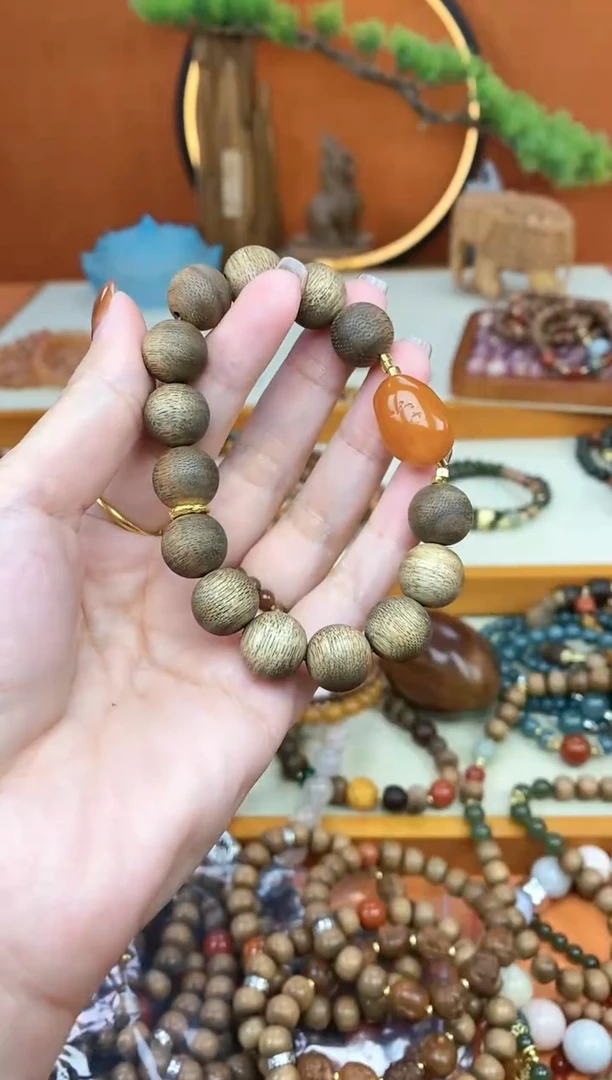 【闪购商品】檀香木手串未镶嵌单圈莺歌绿蜜蜡香香手串