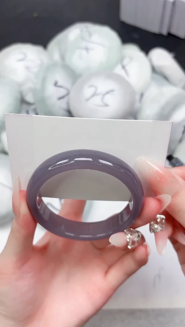 未镶嵌手镯石英质玉245-54