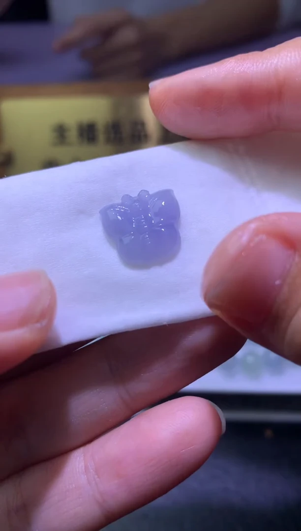 未镶嵌定制翡翠毛货