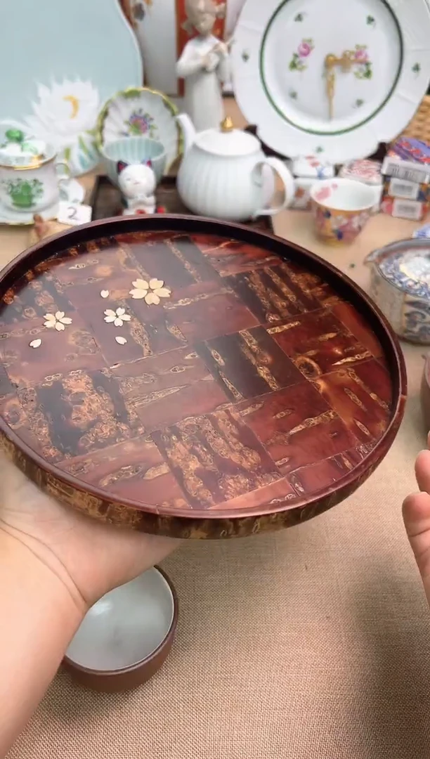 22尺寸有原盒中古回流，介意者慎拍