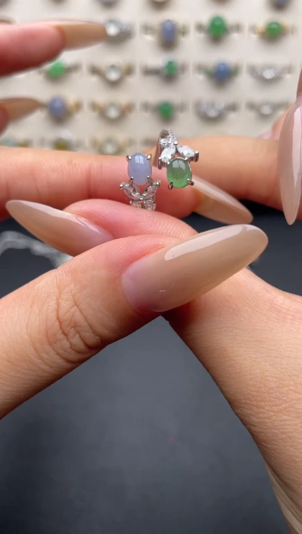 银S925镶嵌戒指翡翠一物一证一礼盒