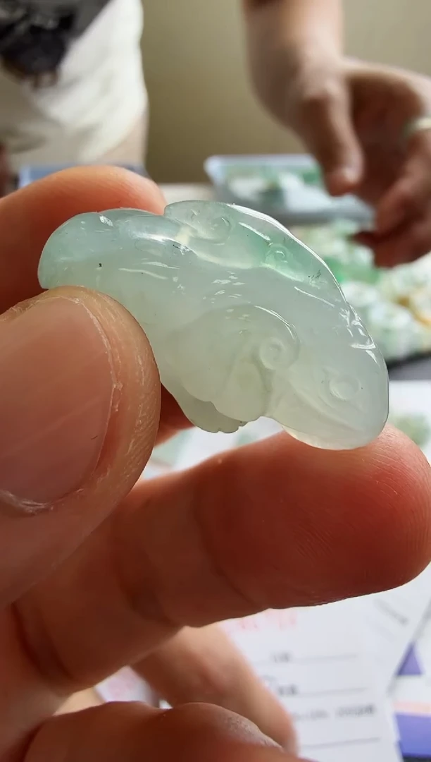 未镶嵌定制翡翠柠****8翡翠