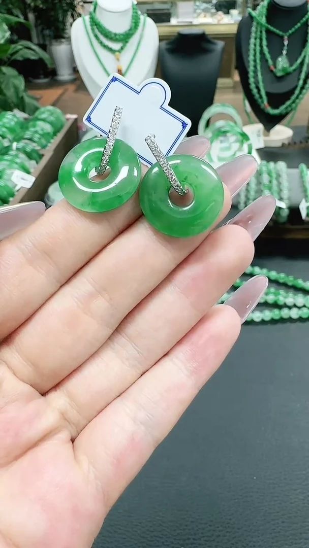 未镶嵌1石英质玉（非洲翠）/1359