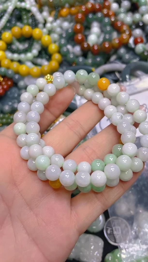 颈饰未镶嵌翡翠8MM