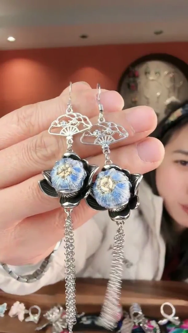 织绣非遗手工苗绣刺绣耳环29