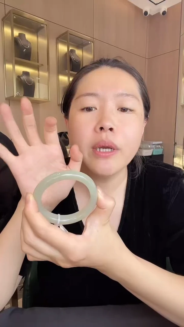 和田玉手镯未镶嵌J****朱温婉镯57