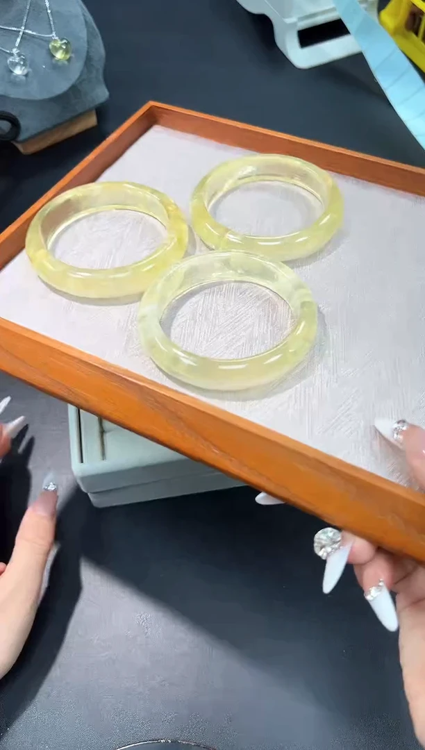 水晶手镯未镶嵌5h多样性发其一【1条】默认微瑕58