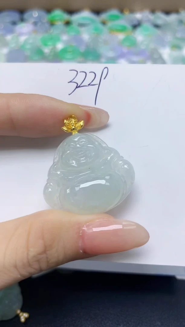 翡翠未镶嵌颈饰天然缅甸翡翠A货