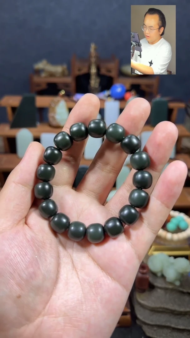 和田玉未镶嵌颈饰诗***华1