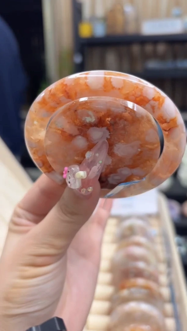 未镶嵌手镯石英质玉48(58圈赠送镯心)