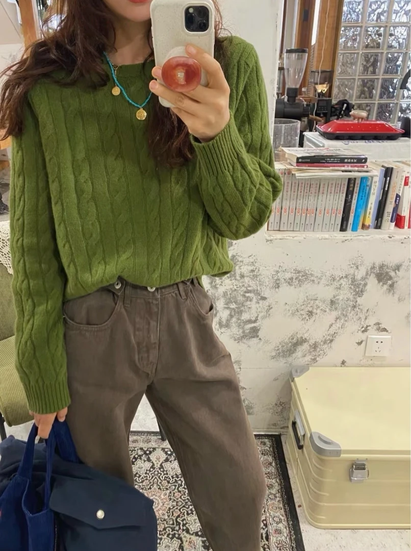 【11个色】小马刺绣长袖圆领毛衣女宽松秋冬打底绞花针织衫