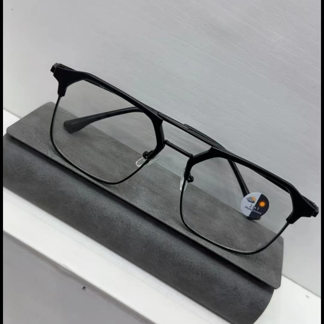 时尚新款双梁变色镜黑框百搭