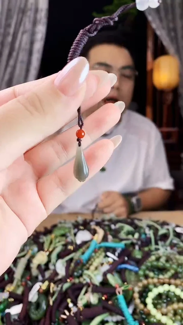 未镶嵌和田玉挂件多样性发货拍一发一