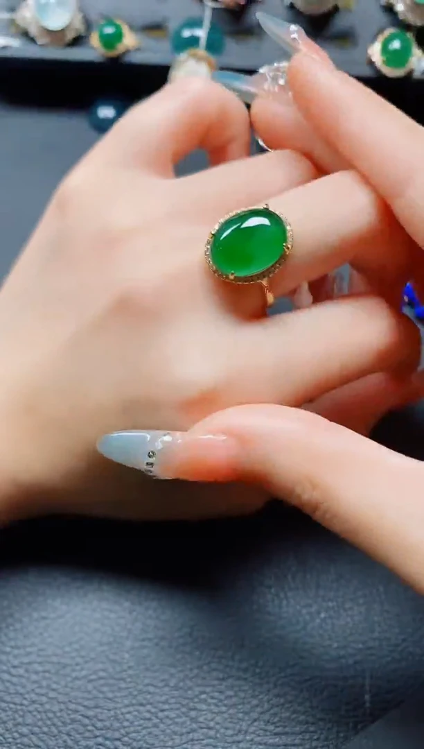 翡翠戒指银S925镶嵌翡翠