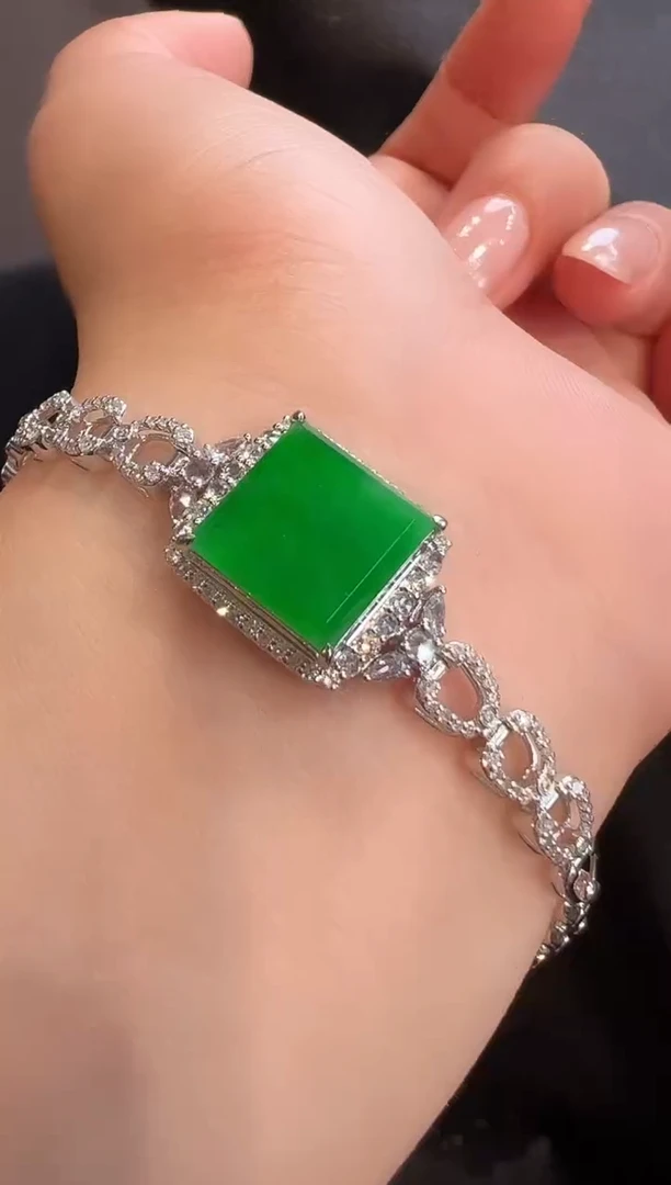 18K金镶嵌手链翡翠AL6手链