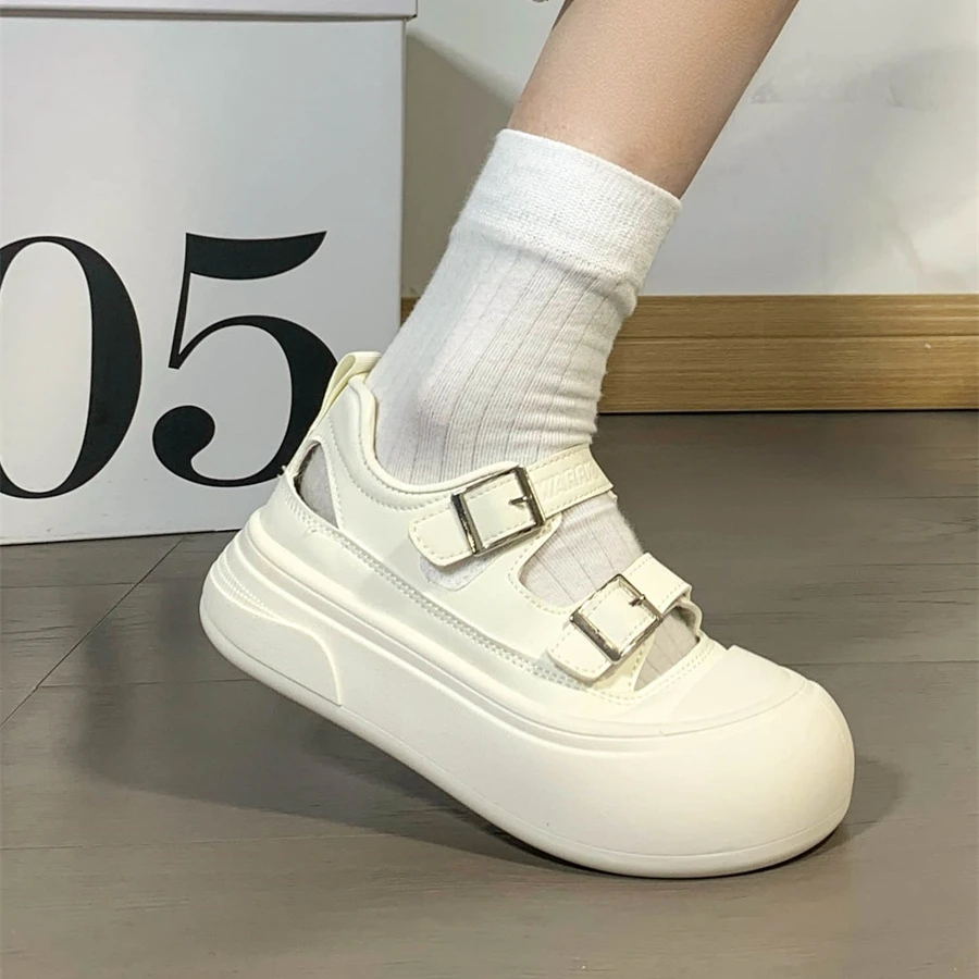 Warrior/回力镂空包头小白鞋女款新款休闲透气女鞋配裙子百搭凉鞋