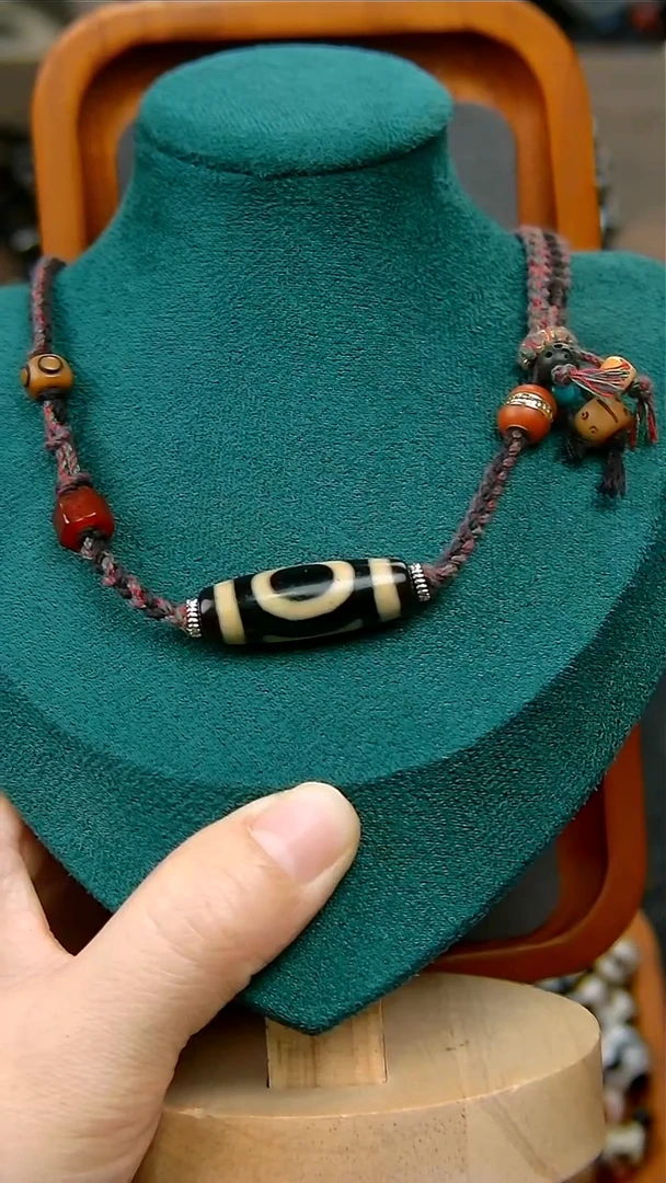 【闪购商品】玛瑙/玉髓珠宝半成品未镶嵌上肯天地10*30