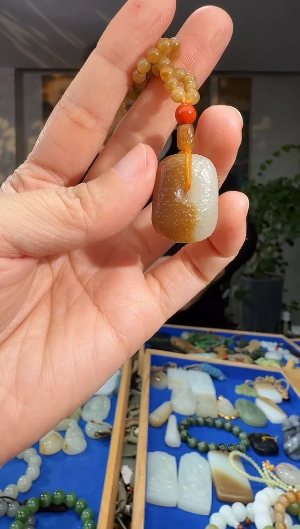 未镶嵌和田玉挂件拍一发一