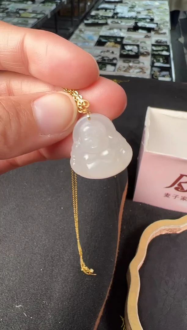 吊坠(不含链)18K金镶嵌和田玉多样性发1