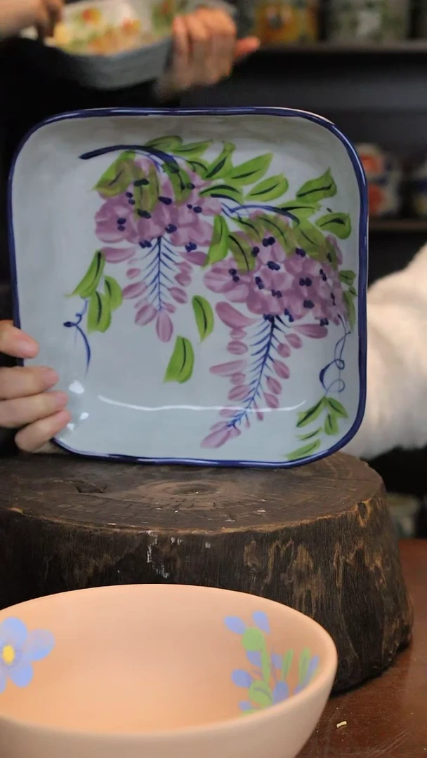 【闪购商品】椿野8寸四方盘（紫藤）C105