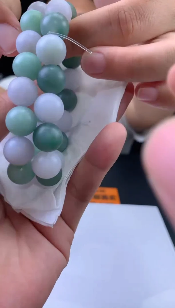 未镶嵌定制翡翠用****1-345742-多样性/发其一