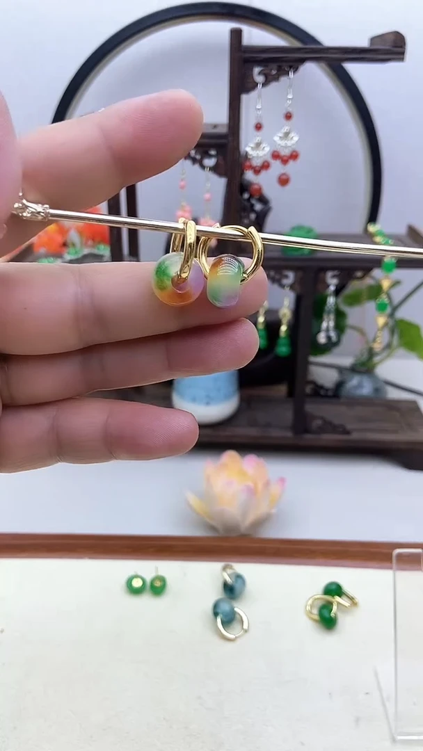 翡翠14K金镶嵌耳饰122号春彩