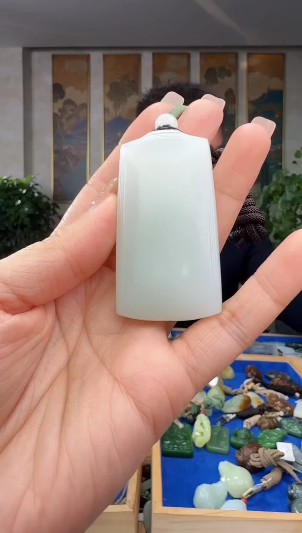颈饰未镶嵌和田玉拍一发一