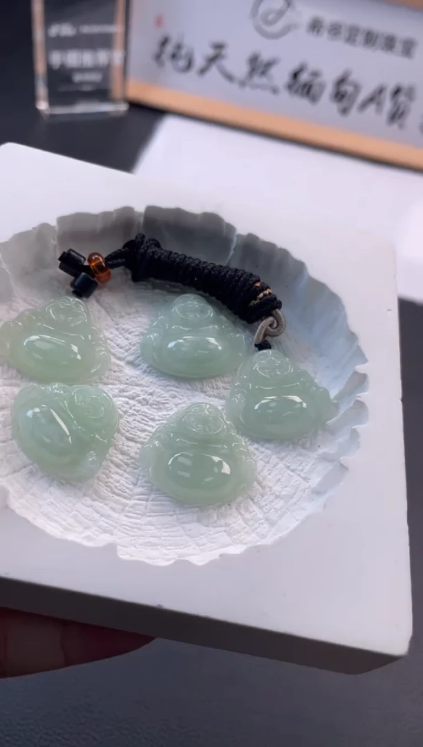 吊坠(不含链)未镶嵌翡翠G012X1110001多样性发一