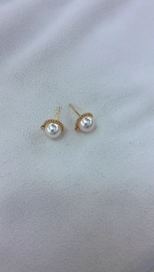 18K金镶嵌耳饰海水珍珠钻石太阳花耳钉7.5-8