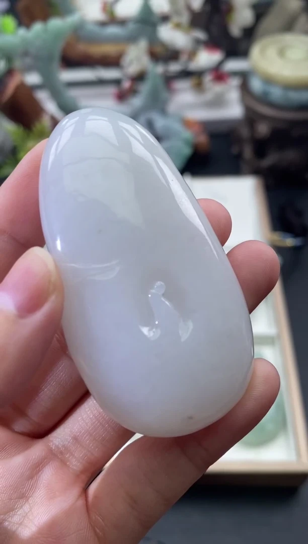 翡翠未镶嵌颈饰天然缅甸A货翡翠