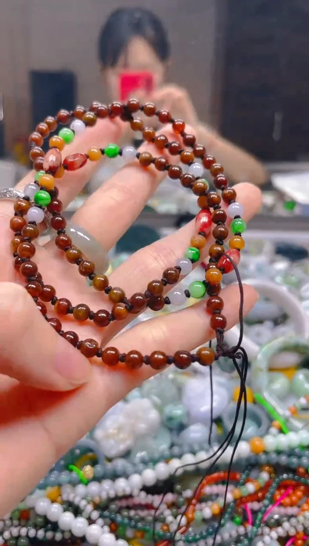 翡翠未镶嵌颈饰4MM/C/翡翠A货一图一物