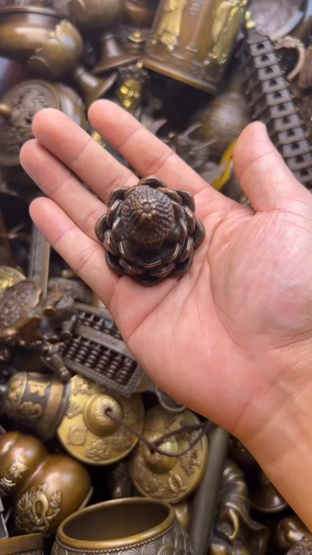 精美铜器，点击下单