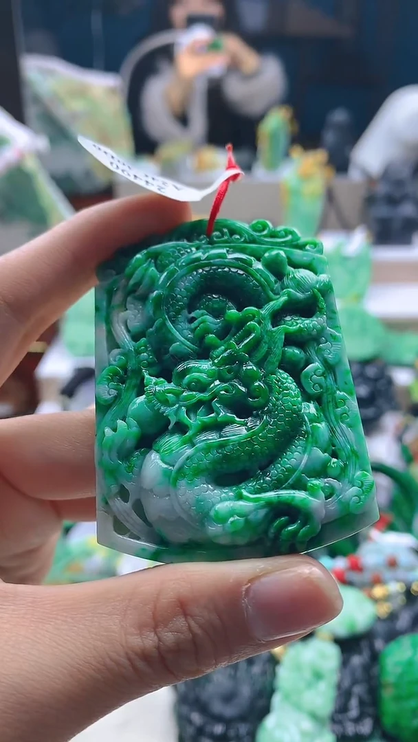 颈饰未镶嵌翡翠用****4天然缅甸a货翡翠