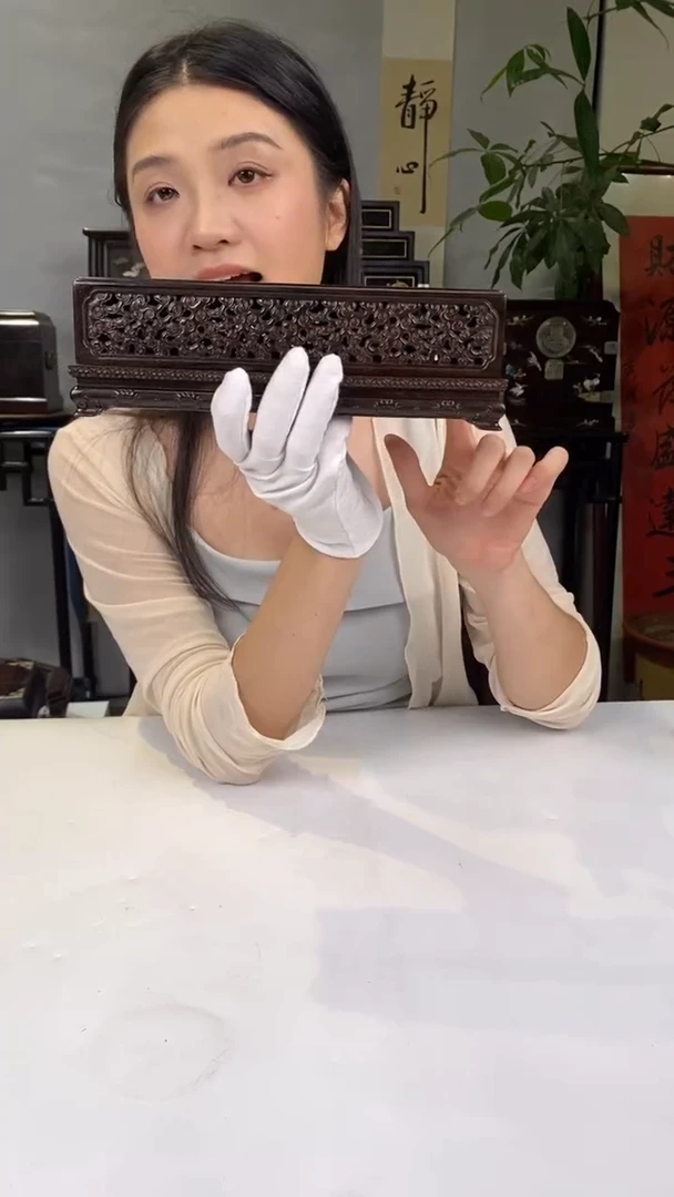 红酸枝木类端景台香盒