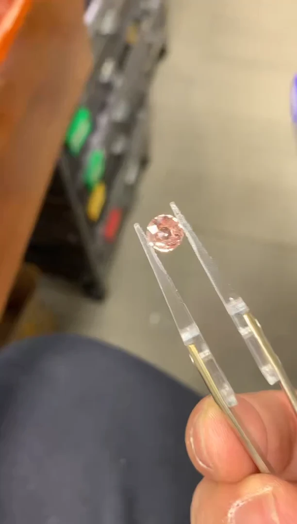 裸石蓝宝石1.06ct 33