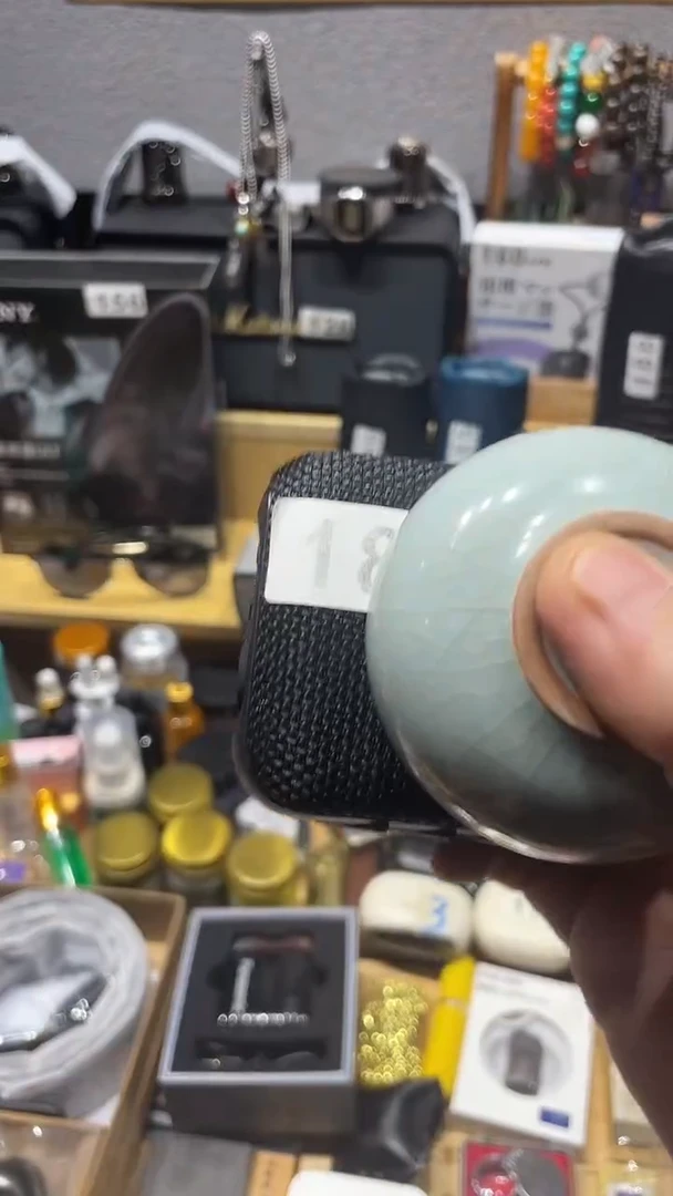瓷片雨*闪购商品 如图所示