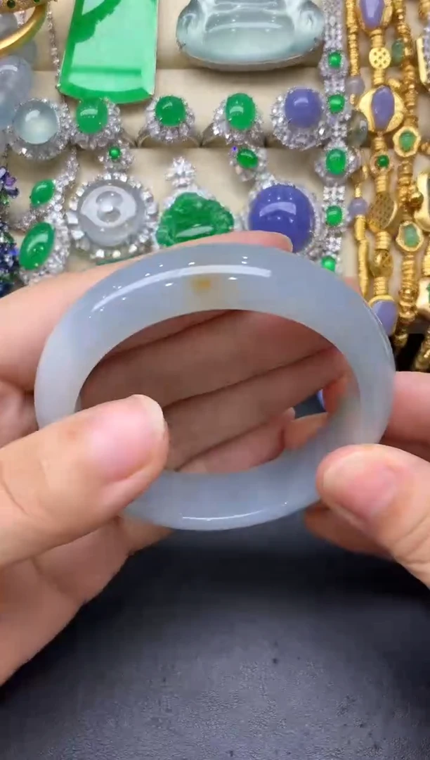 翡翠手镯未镶嵌422-中国好珍宝