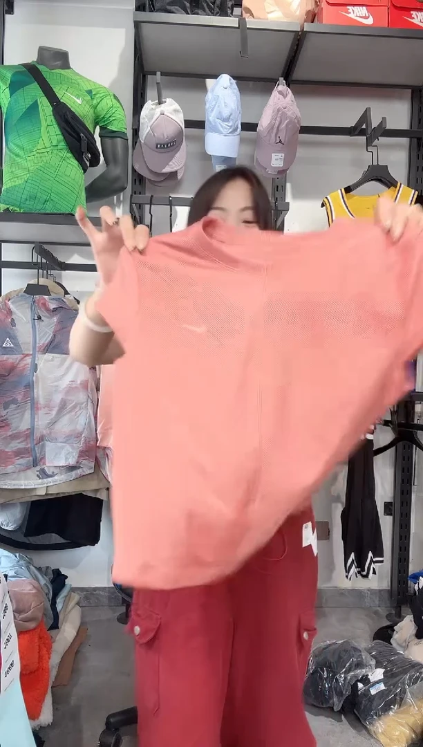 1666  编码 瑕疵款直播间过款为准 尺码 M