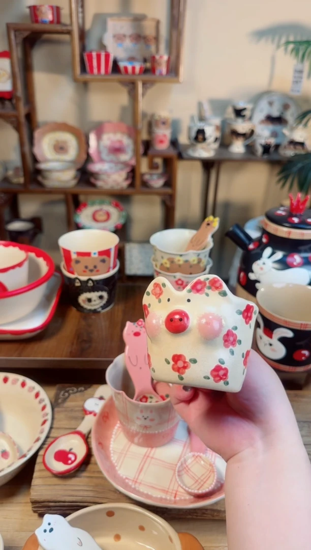 陶瓷猪猪杯子【十里高温釉下彩陶瓷】