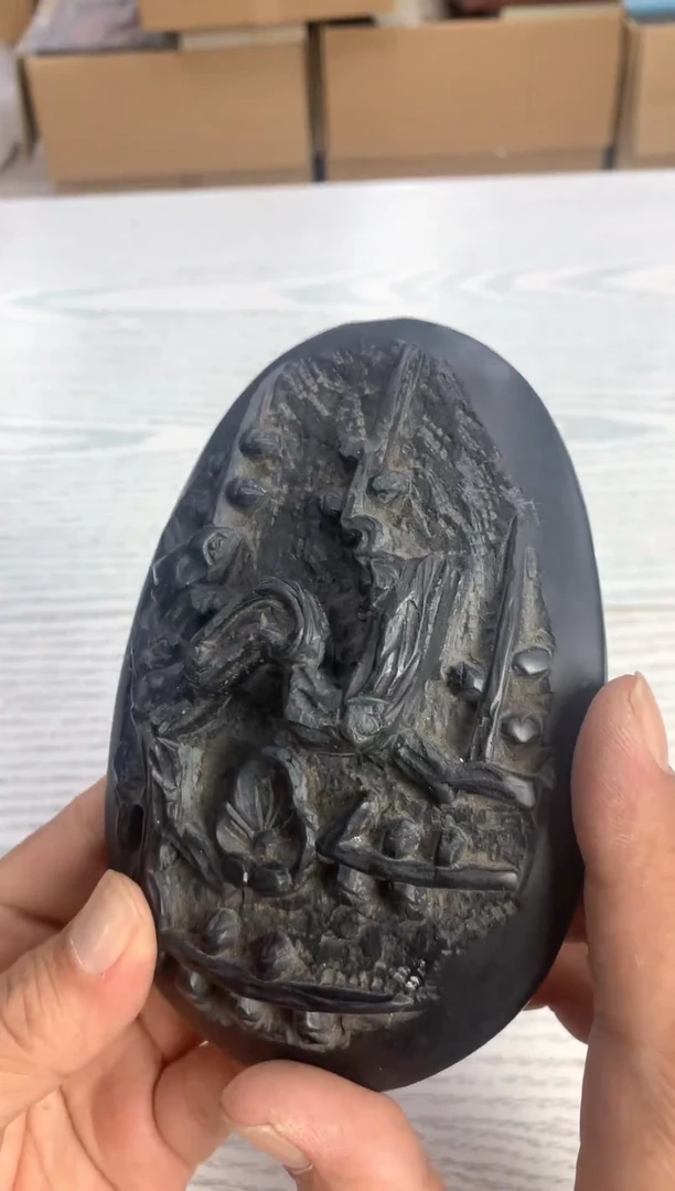 默认微瑕，不退不换，介意勿拍