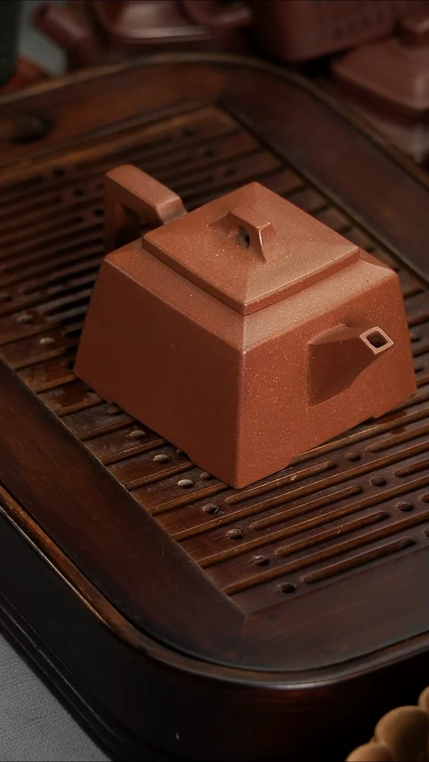 茶壶紫砂宜兴紫砂降坡四方240毫升