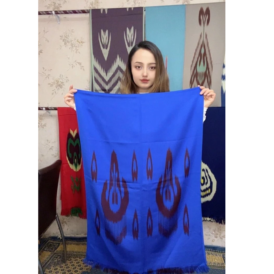 2025年春季新款新疆和田艾德莱斯围巾60x180cm
