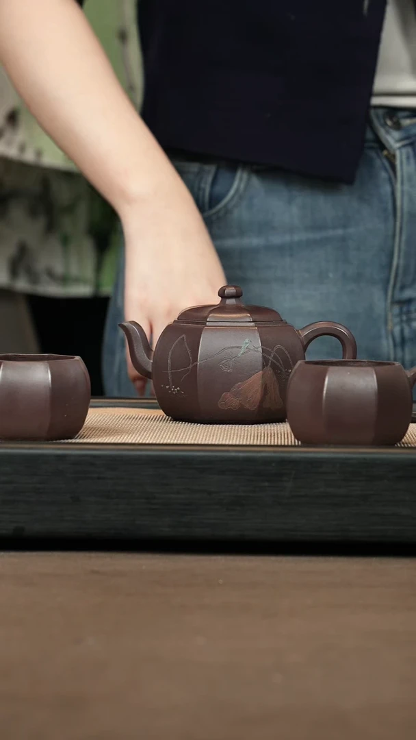 【闪购商品】紫砂茶壶【P063】八面玲珑（三件套）